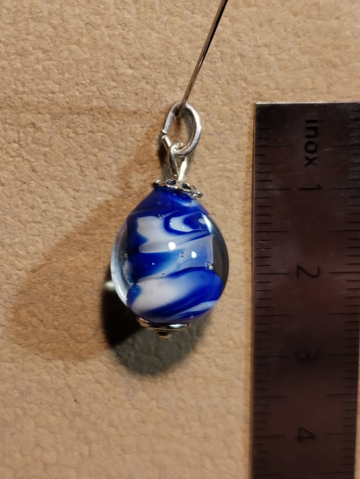 10 Pendentifs "Oeuf Pâques en Perles de verre"